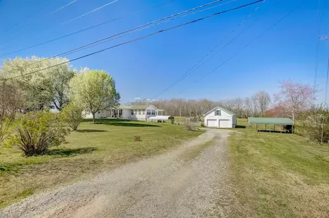 Exterior - 2565 Sylvia Rd, Dickson, TN 37055 photo 1 of 13