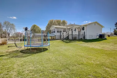 Exterior - 2565 Sylvia Rd, Dickson, TN 37055 photo 12 of 13
