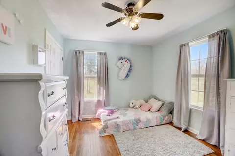 Bedroom - 2565 Sylvia Rd, Dickson, TN 37055 photo 6 of 7