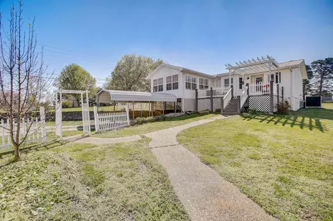 Exterior - 2565 Sylvia Rd, Dickson, TN 37055 photo 4 of 13