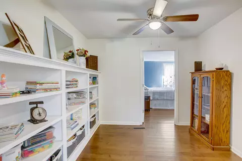 Entry Way - 2565 Sylvia Rd, Dickson, TN 37055 photo 3 of 5