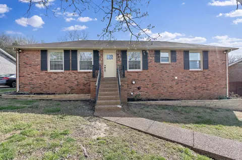 513 Amalie Ct, Nashville, TN 37211