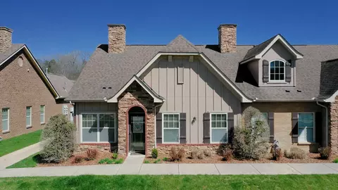 100 Placid Grove Ln #105, Goodlettsville, TN 37072