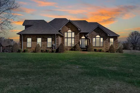 1485 Vesta Rd, Lebanon, TN 37090