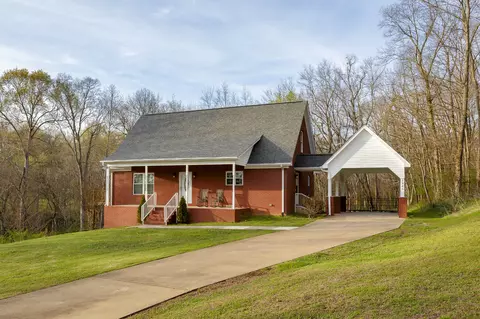 1340 County Road 415, Killen, AL 35645