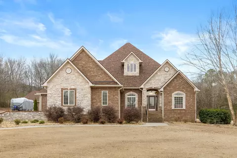 200 Mythical Ln, Ringgold, GA 30736