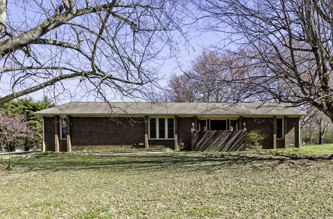 26 Lori Ln, Fayetteville, TN 37334