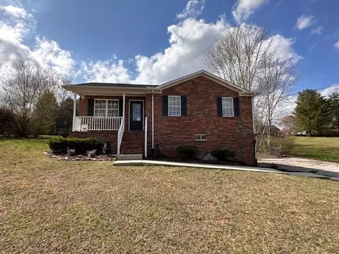 72 Higdon Dr, Mcminnville, TN 37110