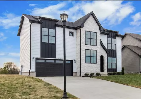 201 Bluebell Dr, Clarksville, TN 37043