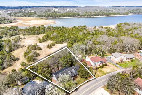 356 Clearlake Dr W, Nashville, TN 37217