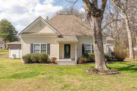 16 Sherry Ct, Chickamauga, GA 30707