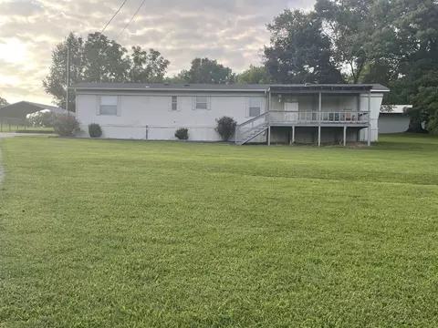 631 Glenn Springs Rd, Lawrenceburg, TN 38464