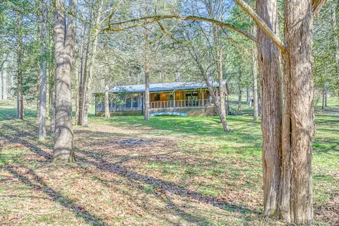 293 Spaulding Bell Ln, Gainesboro, TN 38562