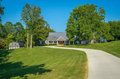 7532 Nelson Spur Rd, Hixson, TN 37343