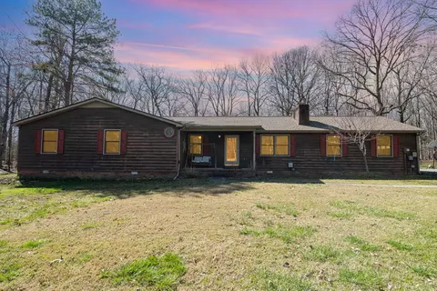226 Prince Ln, Tullahoma, TN 37388