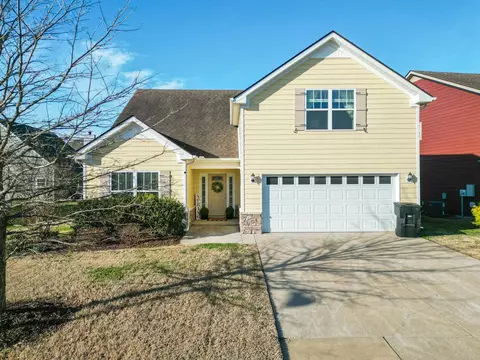 5711 Enclave Dr, Murfreesboro, TN 37128