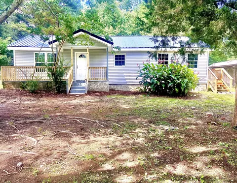 99 Ovie Dr, La Fayette, GA 30728