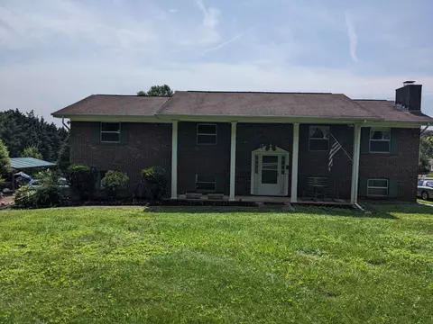 5822 Clark Rd, Harrison, TN 37341