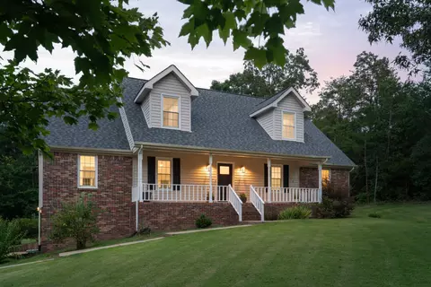 392 NW Knighthood Trl, Cleveland, TN 37312