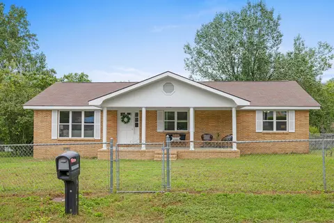 3217 Plaza Cir, Chattanooga, TN 37419