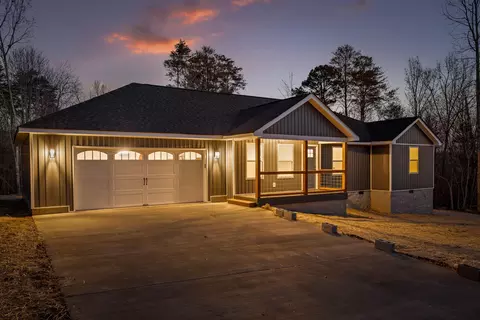 142 Oak Meadows Dr, Dunlap, TN 37327