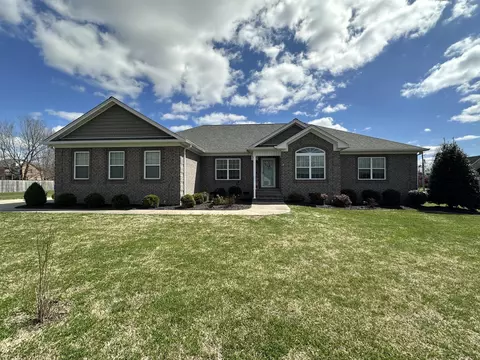 1240 Emerson Cir, Hopkinsville, KY 42240