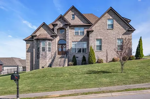 204 Sweet Maple Knl NW, Nolensville, TN 37135