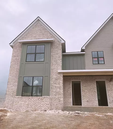 2718 Bramblewood Ln, Thompsons Station, TN 37179