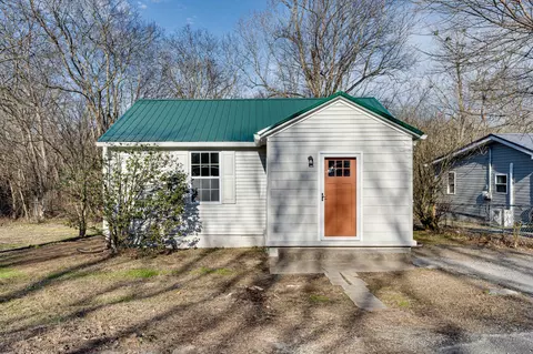 243 Wauhatchie Pike, Chattanooga, TN 37419