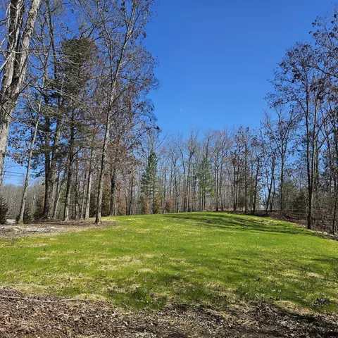 110 Mountain Harbor Dr, Sparta, TN 38583