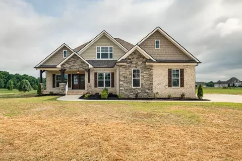 3024 Brileys Path, Columbia, TN 38401