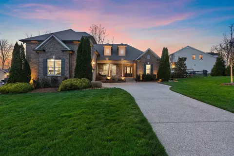 7109 Triple Crown Ln, Fairview, TN 37062