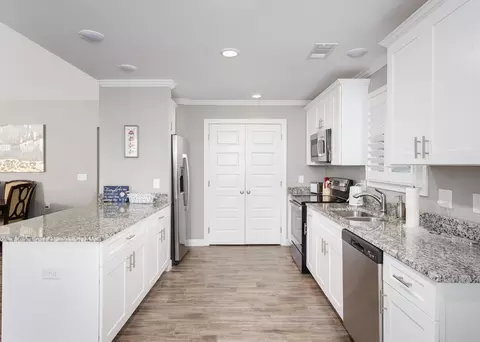 Kitchen - 99 Cart Pathway, Loretto, TN 38469 photo 2 of 2