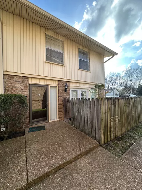 2116 Hobbs Rd #C5, Nashville, TN 37215