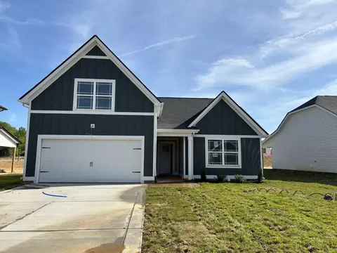 2034 Michael Dr, Springfield, TN 37172