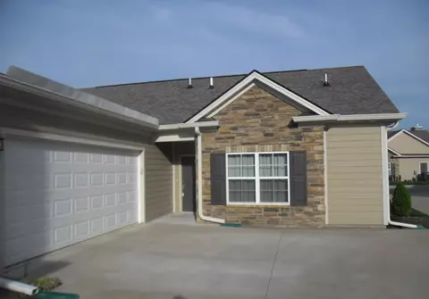 2318 Stonecenter Ln, Murfreesboro, TN 37128