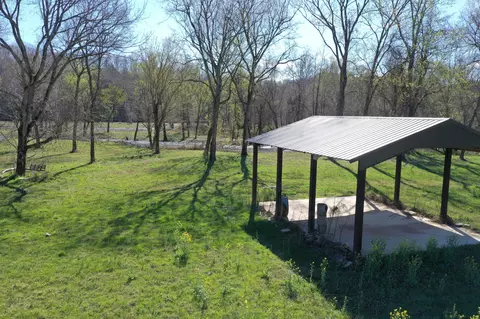 0 Caruthers Trace Dr, Linden, TN 37096