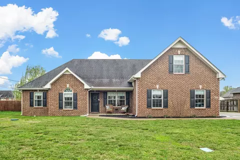 112 Riddick Ct, Murfreesboro, TN 37127