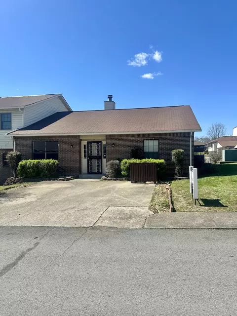 165 Heritage Trace Dr, Madison, TN 37115