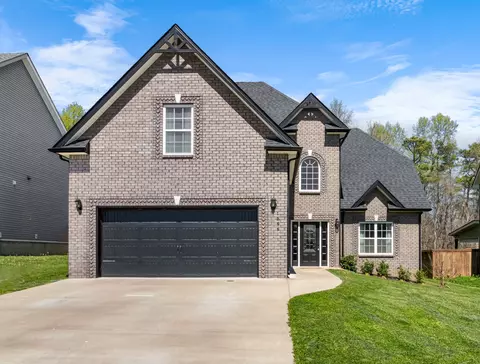 1599 Ellie Piper Cir, Clarksville, TN 37043