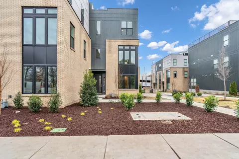 676 Hamilton Ave, Nashville, TN 37203