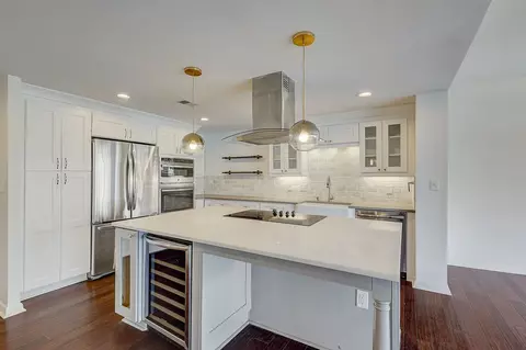4200 W End Ave #401, Nashville, TN 37205