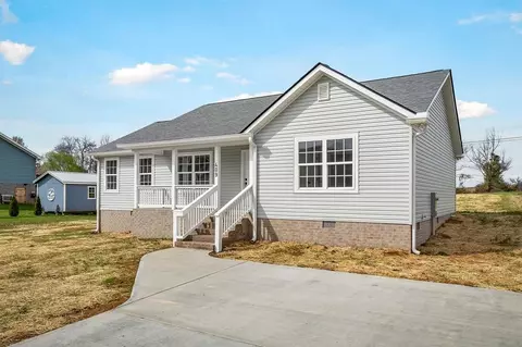 409 Clearwater Sq, Sparta, TN 38583