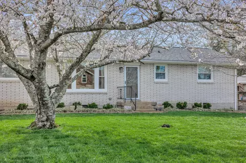 1840 Welcome Ln, Nashville, TN 37216