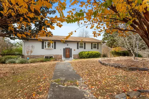 17 Clay Ct, Ringgold, GA 30736