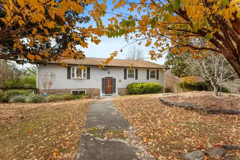 17 Clay Ct, Ringgold, GA 30736