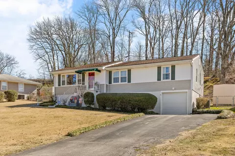 902 Mchann Dr, Chattanooga, TN 37412