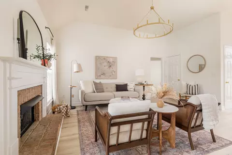 Living - 1008 Persimmon Dr, Spring Hill, TN 37174 photo 6 of 7
