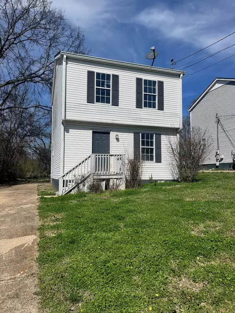 408 W 14th St, Columbia, TN 38401