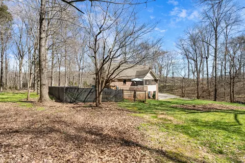 Exterior - 340 Batson Rd, Cunningham, TN 37052 photo 12 of 17